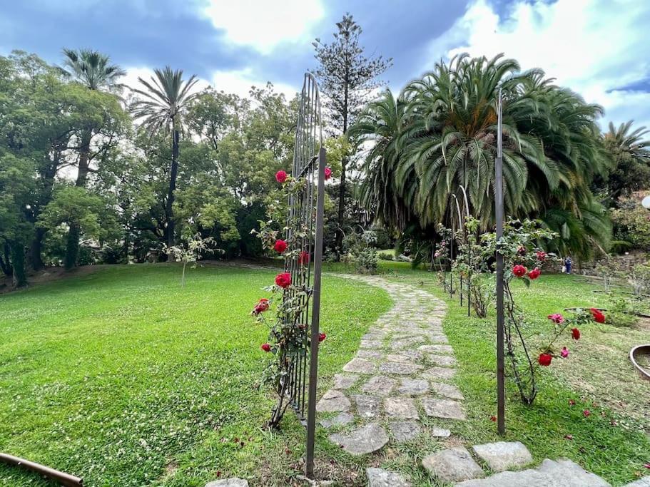 Special Home Vista Mare E Parcheggio Privato San Remo Buitenkant foto